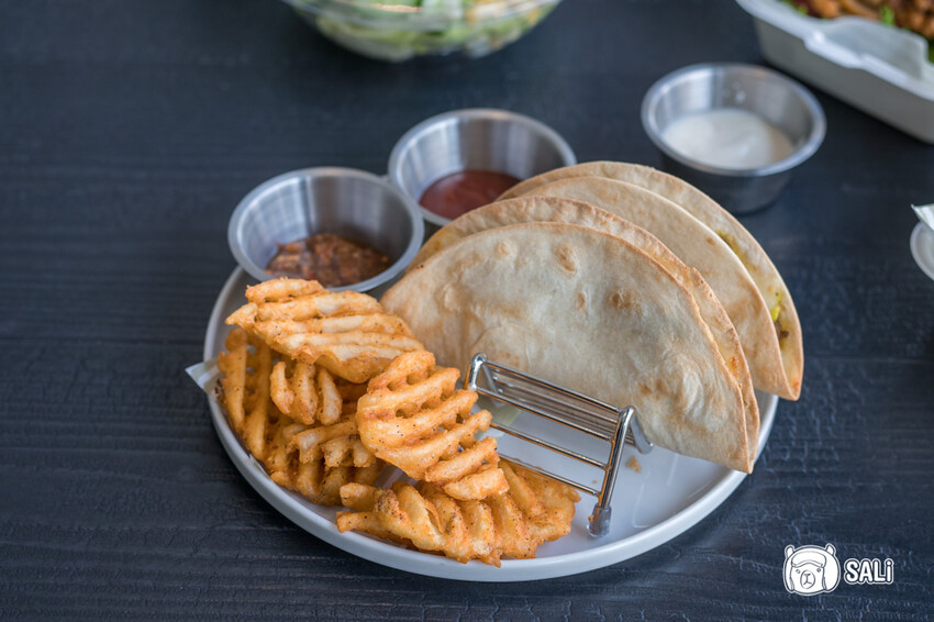 著著咖啡｜輕軌龍華國小站美食，薄多義新品牌，北高雄早午餐推薦 - 莎笠，小日子