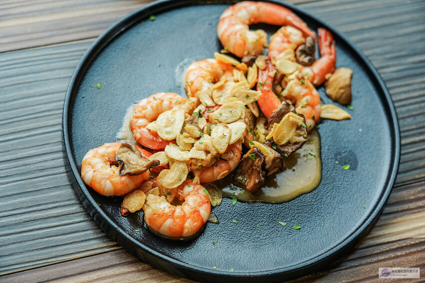 桃園市桃園區桃園美食-漫嚼MANGIA義式餐廳-隱藏大樓絕美窗景!高質感約會義式餐廳,寵物友善還贈免費寵物餐/鄰近藝文特