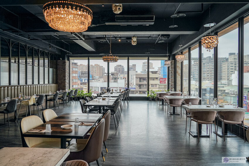 桃園市桃園區桃園美食-漫嚼MANGIA義式餐廳-隱藏大樓絕美窗景!高質感約會義式餐廳,寵物友善還贈免費寵物餐/鄰近藝文特