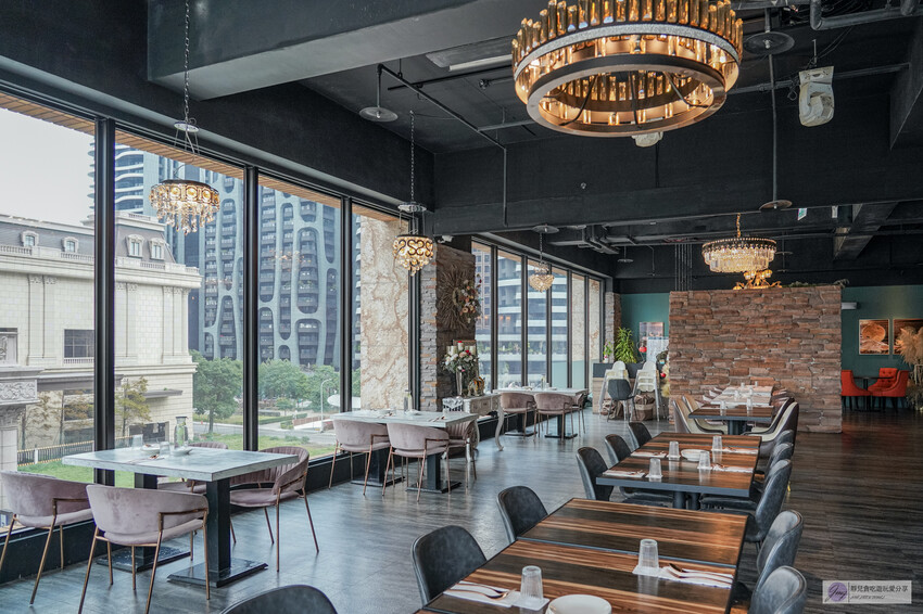 桃園市桃園區桃園美食-漫嚼MANGIA義式餐廳-隱藏大樓絕美窗景!高質感約會義式餐廳,寵物友善還贈免費寵物餐/鄰近藝文特