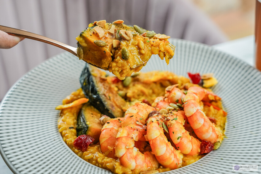 桃園市桃園區桃園美食-漫嚼MANGIA義式餐廳-隱藏大樓絕美窗景!高質感約會義式餐廳,寵物友善還贈免費寵物餐/鄰近藝文特