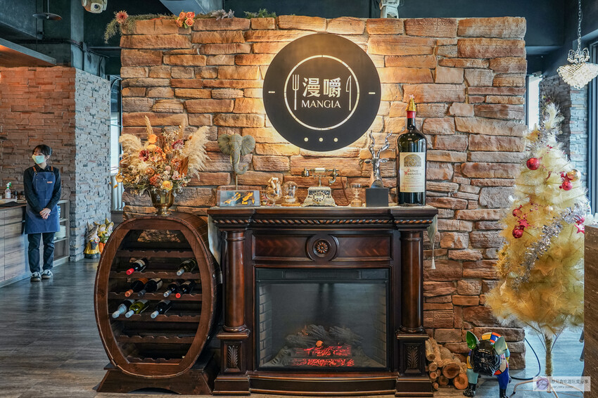 桃園市桃園區桃園美食-漫嚼MANGIA義式餐廳-隱藏大樓絕美窗景!高質感約會義式餐廳,寵物友善還贈免費寵物餐/鄰近藝文特