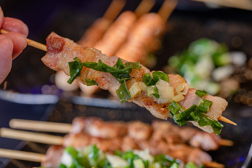 高雄市三民區高雄美食 – 開串 x 79道精緻居酒屋料理、麻辣乾鍋、串燒美食吃到飽！