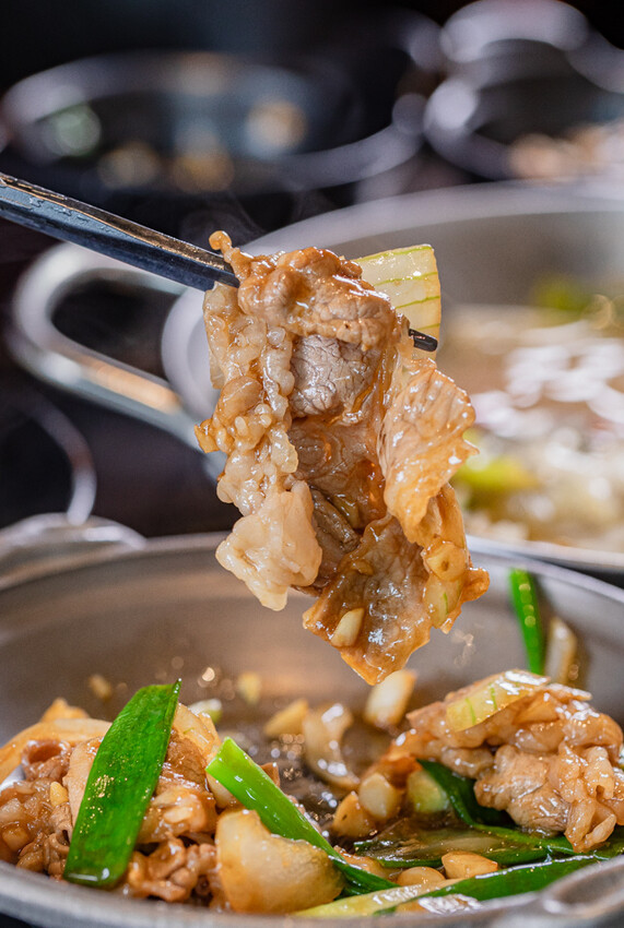 高雄市三民區高雄美食 – 開串 x 79道精緻居酒屋料理、麻辣乾鍋、串燒美食吃到飽！