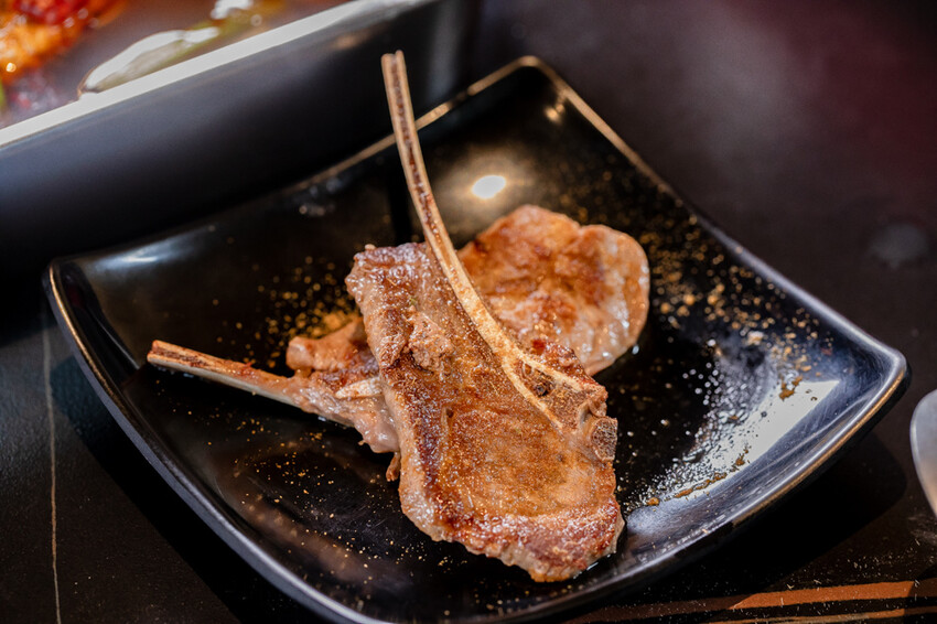 高雄市三民區高雄美食 – 開串 x 79道精緻居酒屋料理、麻辣乾鍋、串燒美食吃到飽！