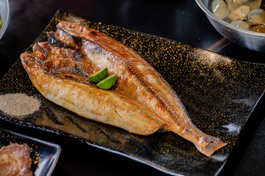 高雄市三民區高雄美食 – 開串 x 79道精緻居酒屋料理、麻辣乾鍋、串燒美食吃到飽！