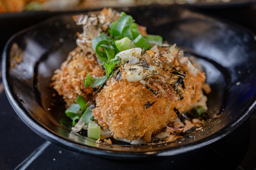 高雄市三民區高雄美食 – 開串 x 79道精緻居酒屋料理、麻辣乾鍋、串燒美食吃到飽！