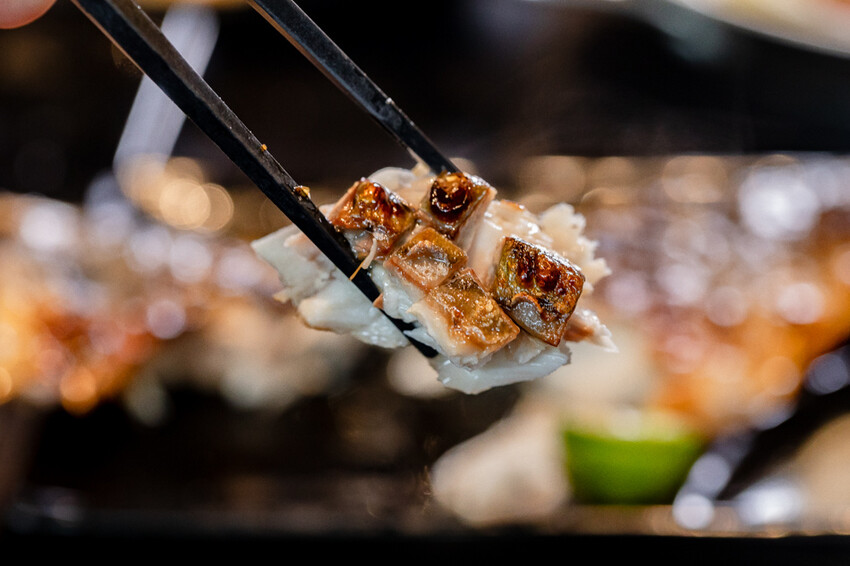 高雄市三民區高雄美食 – 開串 x 79道精緻居酒屋料理、麻辣乾鍋、串燒美食吃到飽！