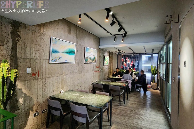 勤美誠品週邊隱藏版美食!鬧中取靜的必訪巷弄私房料理,來喝杯咖啡還能欣賞各種藝術品展覽~