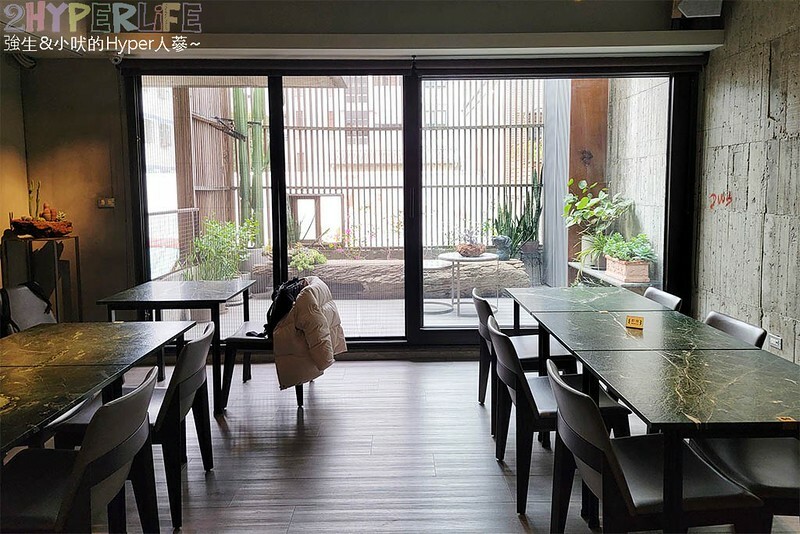 勤美誠品週邊隱藏版美食!鬧中取靜的必訪巷弄私房料理,來喝杯咖啡還能欣賞各種藝術品展覽~