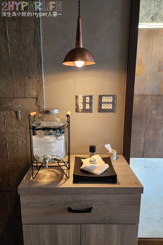 勤美誠品週邊隱藏版美食!鬧中取靜的必訪巷弄私房料理,來喝杯咖啡還能欣賞各種藝術品展覽~