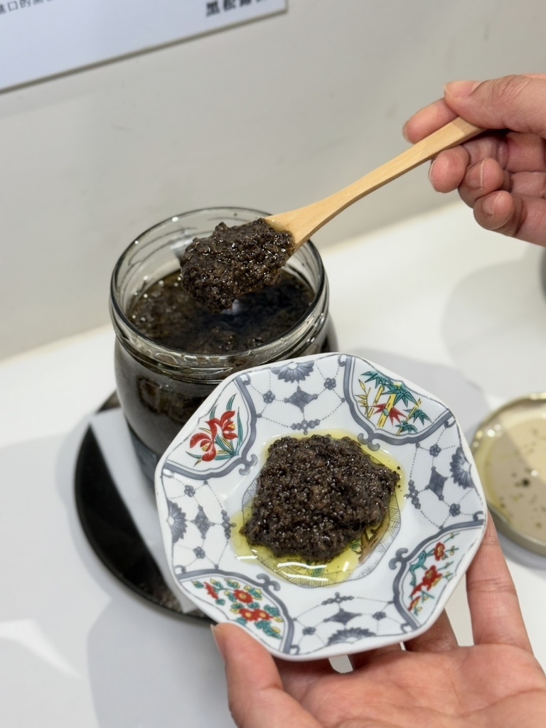 林口燒肉推薦！路易奇電力公司林口塑膠電廠，燒肉套餐6折超值必吃。