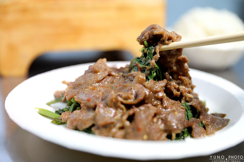 桃園市八德區老饕激推生炒羊肉 大火爆炒鑊氣足、味香濃、不羶腥 鹹香唰嘴超下飯｜桃鶯生炒羊肉(桃園八德宵夜推薦)