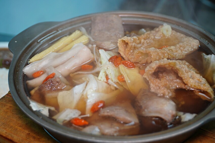 桃鶯生炒羊肉 - 爆量個人份羊肉爐 x 80元羊肉炒麵 | 實在在地美味 | 桃鶯路美食推薦 - 湯姆仕-吃喝玩樂最重要