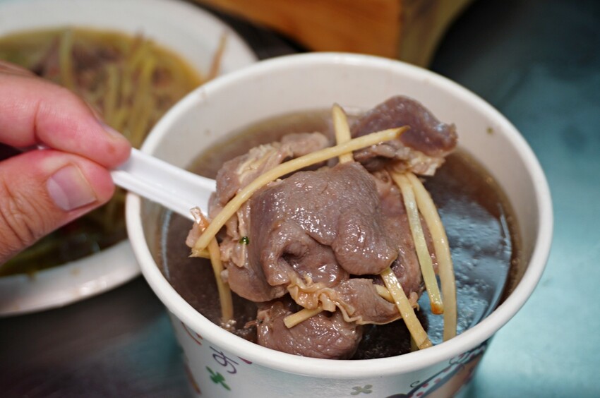 桃鶯生炒羊肉 - 爆量個人份羊肉爐 x 80元羊肉炒麵 | 實在在地美味 | 桃鶯路美食推薦 - 湯姆仕-吃喝玩樂最重要