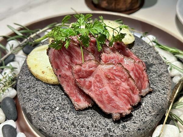 台北市中山區[台北酒吧] 小後苑Backyard Jr. (大直Dazhi) 時髦威士忌酒吧 日式餐酒館 #劍南路站美食 @蛋寶趴趴go