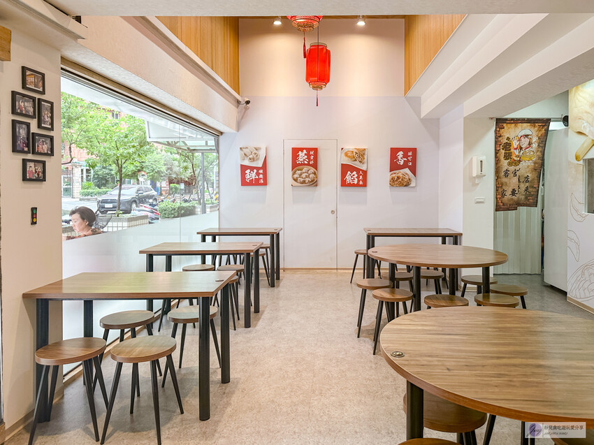 桃園市桃園區美食,不賣麵條的麵食館,獨家餅皮與海鮮水餃