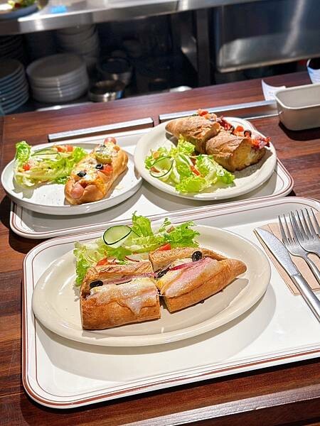 台北市士林區[天母咖啡廳] All Day Roasting Company 天母新開幕咖啡廳 獨棟工業風建築 #天母美食 @蛋寶趴趴go