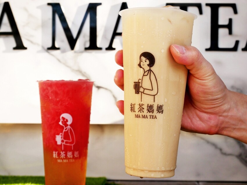 南投飲料推薦，台茶18號的基底原茶不澀口又回甘，鹹香奶蓋是人