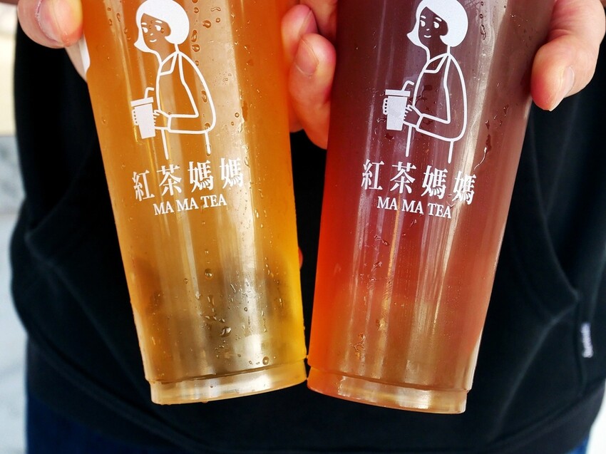 南投飲料推薦，台茶18號的基底原茶不澀口又回甘，鹹香奶蓋是人