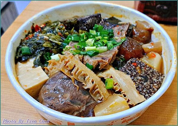 《新竹後站夜市排隊美食》推薦超級美味涮嘴的炒薯條/營養美味的