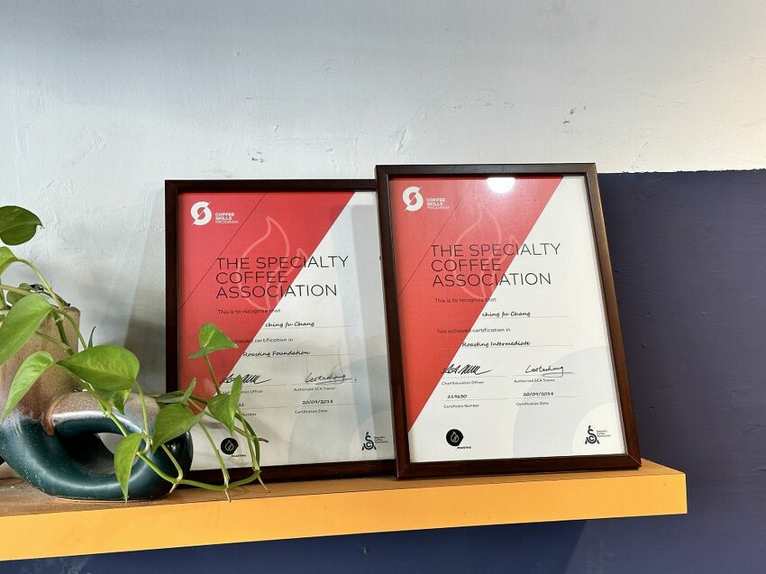 台南市東山區久淬咖啡專賣店：台南東山老街必喝咖啡店.老雜貨店轉身一變為溫暖咖啡店.將東山咖啡傳香於市