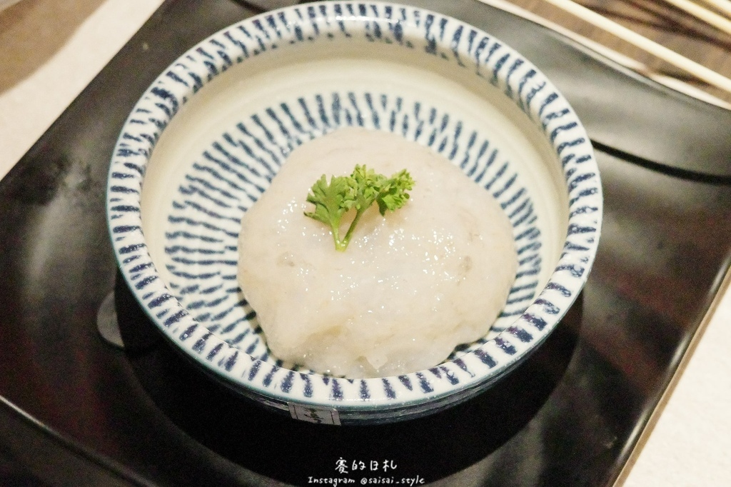 台中道地川味麻辣鍋!蜀都串串火鍋逢甲店串串12元開吃,道地川味麻辣鍋。