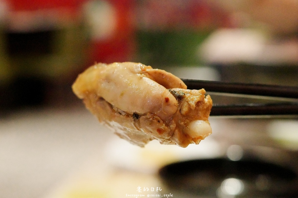 台中道地川味麻辣鍋!蜀都串串火鍋逢甲店串串12元開吃,道地川味麻辣鍋。