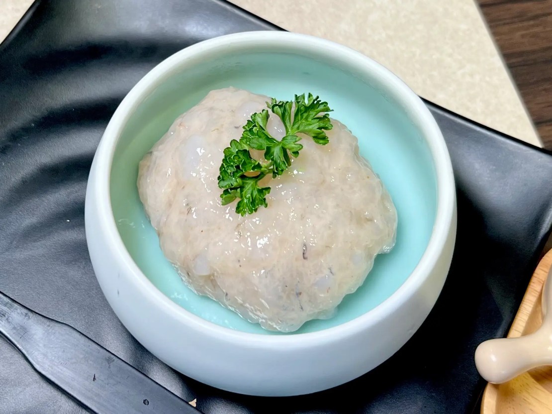 蜀都串串火鍋（逢甲店）｜麻辣小龍蝦太銷魂！紅糖糍粑香甜酥Q！太驚豔雪花牛限時優惠必加購！台中逢甲串串推薦、台中逢甲火鍋推薦、台中麻辣鍋推薦、逢甲宵夜推薦 - 佛系旅遊筆記