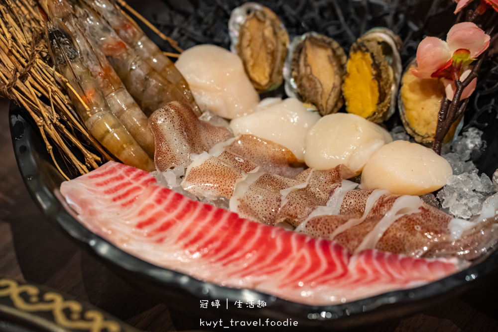 台中西屯區麻辣火鍋推薦_蜀都串串火鍋逢甲店，一串12元挑戰串串排行榜！重慶麻辣火鍋專賣，西屯宵夜美食推薦2025菜單 – 冠婷生活趣