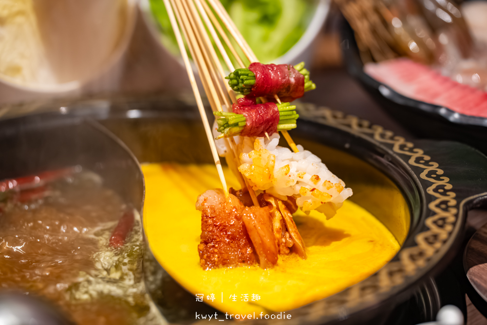 台中西屯區麻辣火鍋推薦_蜀都串串火鍋逢甲店，一串12元挑戰串串排行榜！重慶麻辣火鍋專賣，西屯宵夜美食推薦2025菜單 – 冠婷生活趣