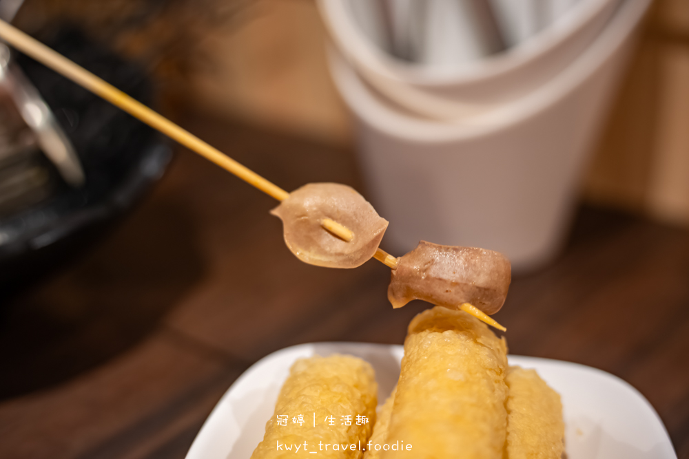 台中西屯區麻辣火鍋推薦_蜀都串串火鍋逢甲店，一串12元挑戰串串排行榜！重慶麻辣火鍋專賣，西屯宵夜美食推薦2025菜單 – 冠婷生活趣