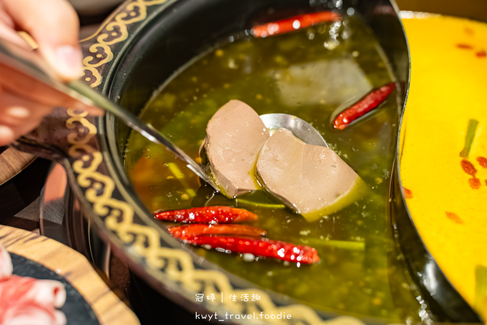 台中西屯區麻辣火鍋推薦_蜀都串串火鍋逢甲店，一串12元挑戰串串排行榜！重慶麻辣火鍋專賣，西屯宵夜美食推薦2025菜單 – 冠婷生活趣
