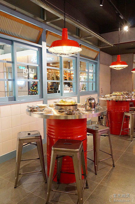 宜蘭縣宜蘭市高麗園銅盤烤肉》20項的經典韓食吃到飽,甜米釀及血腸宜蘭新月店限定 韓國花牌牆好好拍