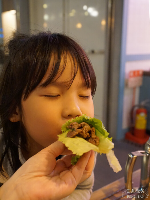 宜蘭縣宜蘭市高麗園銅盤烤肉》20項的經典韓食吃到飽,甜米釀及血腸宜蘭新月店限定 韓國花牌牆好好拍