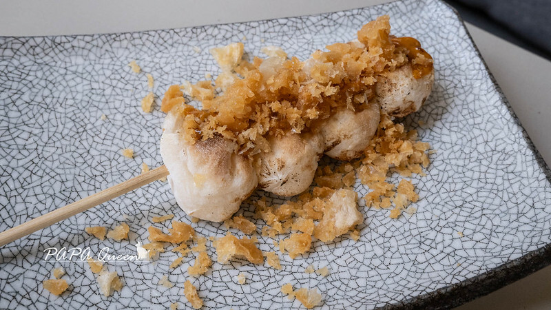 台中市西區台中西區｜翌日十彡｜清新的日式點心舖，烤糰子，飯糰VS.貓店長