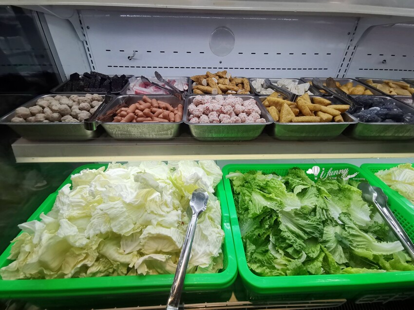 新北市樹林區新北火鍋吃到飽 | 羊霸天下樹林店 超強羊肉爐吃到飽 一開店就客滿