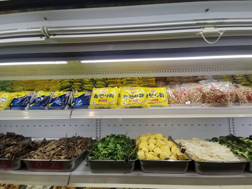 新北市樹林區新北火鍋吃到飽 | 羊霸天下樹林店 超強羊肉爐吃到飽 一開店就客滿