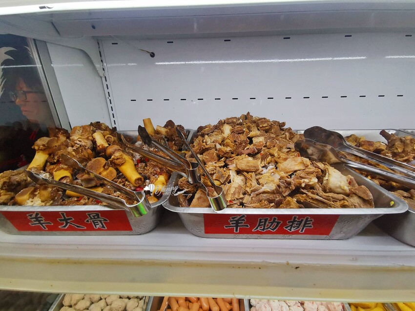 新北市樹林區新北火鍋吃到飽 | 羊霸天下樹林店 超強羊肉爐吃到飽 一開店就客滿