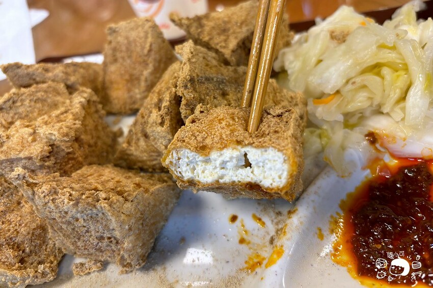 台北市大同區【捷運大橋頭美食】瑪吉臭豆腐,台北延三夜市小吃推薦