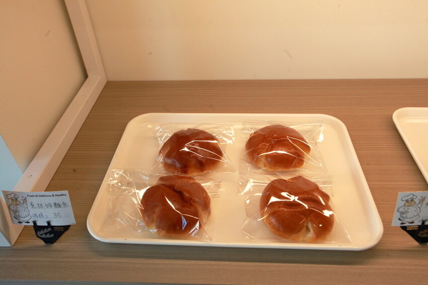 台南市東區吃。台南市|東區。「景豐麵包殿」新店報報!!!!罕見從早上7:30開始營業的麵包店,嚴選高品質日本麵粉來製作