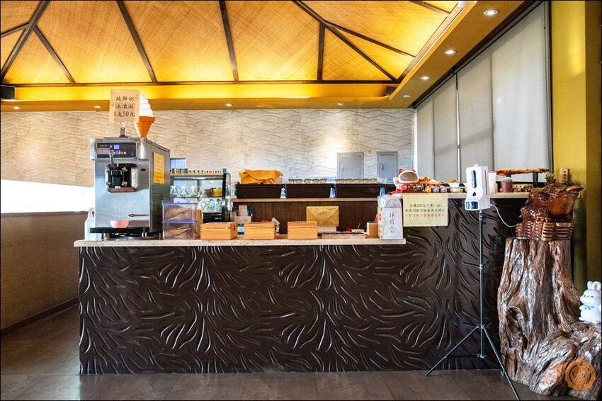 彰化縣花壇鄉彰化夜景餐廳推薦｜台139泡腳秘境：轉角秘密基地（無電話預約，平.假日皆為現場候位）