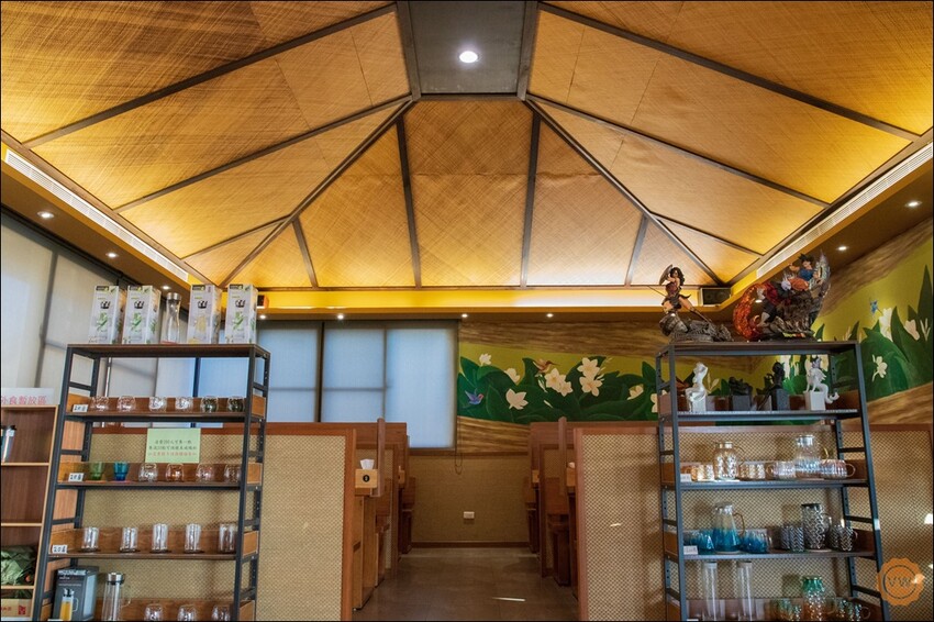 彰化縣花壇鄉彰化夜景餐廳推薦｜台139泡腳秘境：轉角秘密基地（無電話預約，平.假日皆為現場候位）