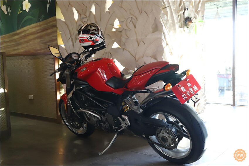 彰化縣花壇鄉彰化夜景餐廳推薦｜台139泡腳秘境：轉角秘密基地（無電話預約，平.假日皆為現場候位）