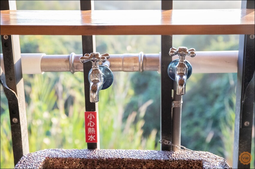 彰化縣花壇鄉彰化夜景餐廳推薦｜台139泡腳秘境：轉角秘密基地（無電話預約，平.假日皆為現場候位）