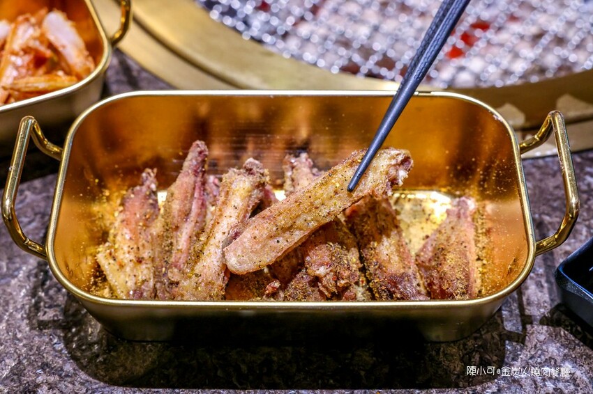 桃園市大園區【桃園美食】金炭火燒肉餐廳 桃園青埔店,桃園燒烤聚餐推薦