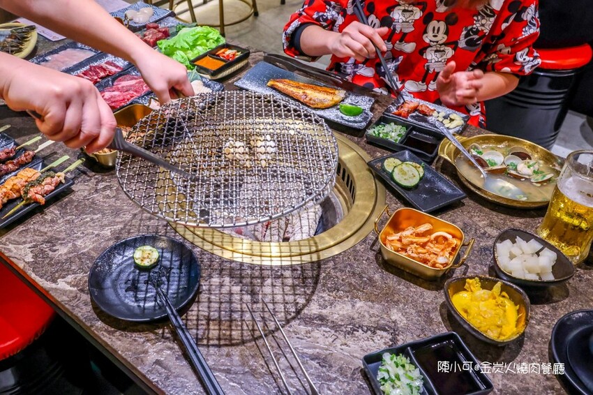 桃園市大園區【桃園美食】金炭火燒肉餐廳 桃園青埔店,桃園燒烤聚餐推薦
