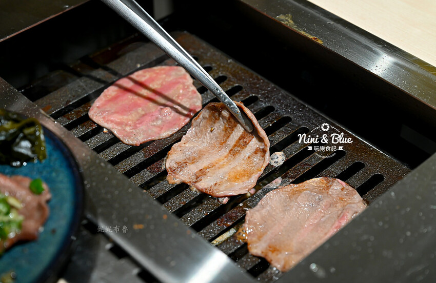 台中燒肉推薦，公益路新開個人燒肉店，4種肉490元，還有小菜免費續