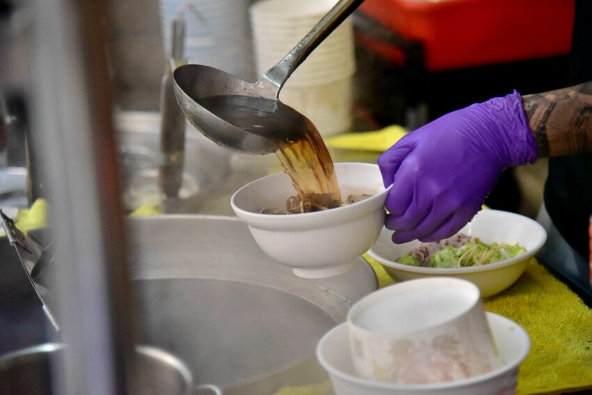 台中龍井區｜鐘予原味當歸鴨-台中龍井店 臺灣當歸鴨第一品牌 