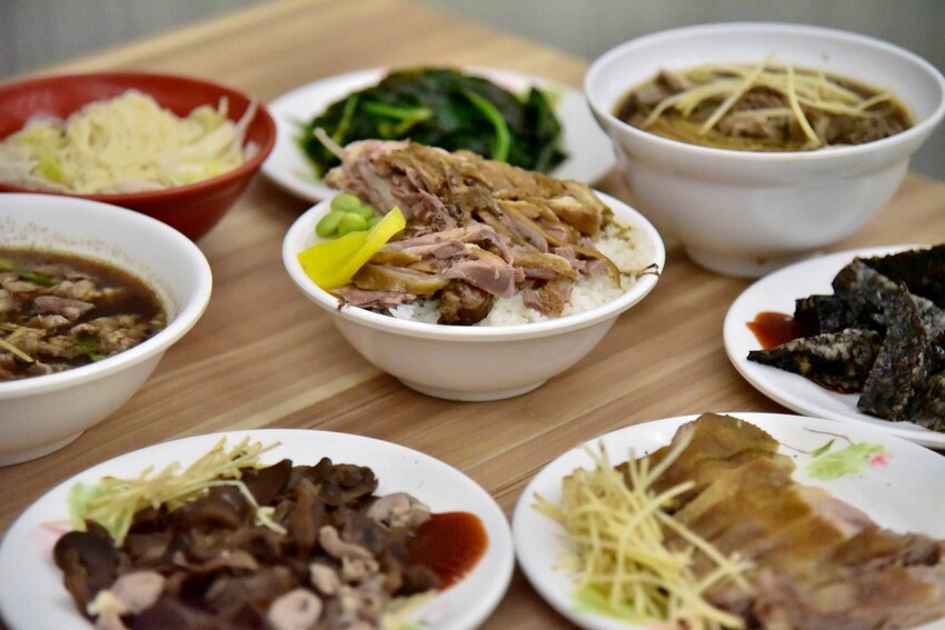 台中龍井區｜鐘予原味當歸鴨-台中龍井店 臺灣當歸鴨第一品牌 